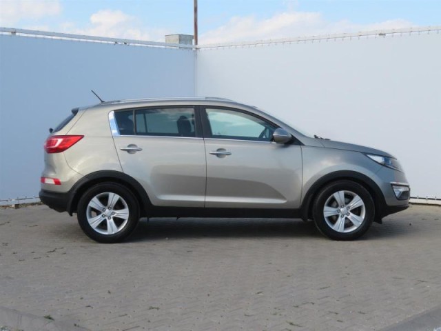 Kia Sportage  1.7 CRDi 