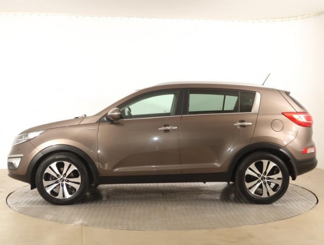 Kia Sportage  2.0 CRDi 