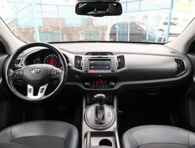 Kia Sportage  2.0 CRDi 