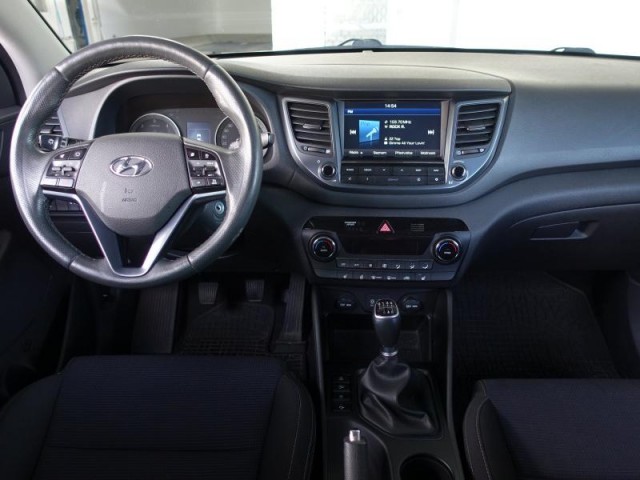 Hyundai Tucson  1.7 CRDi Trikolor