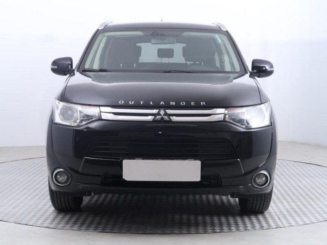 Mitsubishi Outlander  2.0 