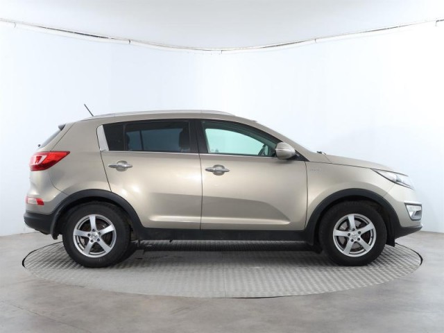 Kia Sportage  2.0 CRDi Bronze