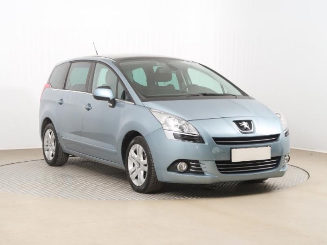 Peugeot 5008  2.0 HDI 