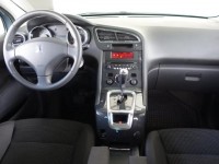 Peugeot 5008  2.0 HDI 