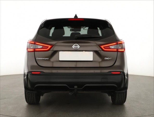 Nissan Qashqai  1.3 DIG-T 