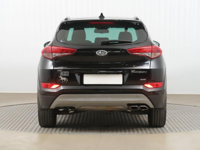 Hyundai Tucson  2.0 CRDi 