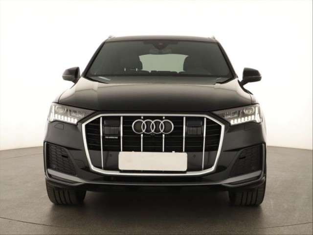 Audi Q7  50 TDI S-line