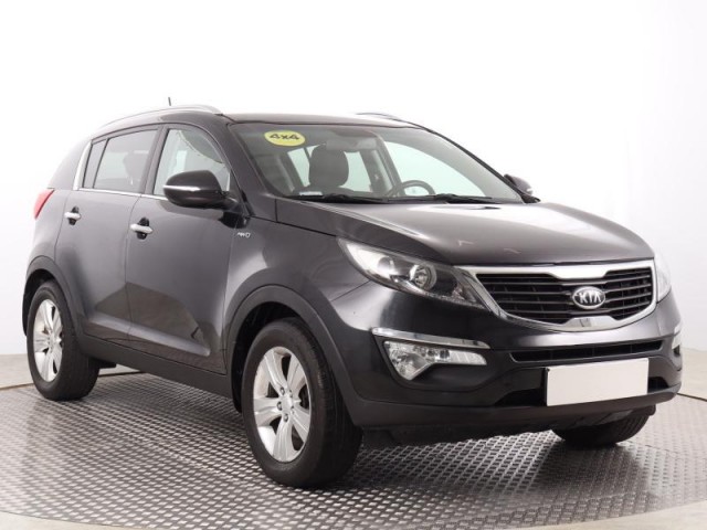 Kia Sportage  2.0 CVVT 