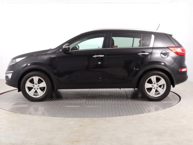 Kia Sportage  2.0 CVVT 