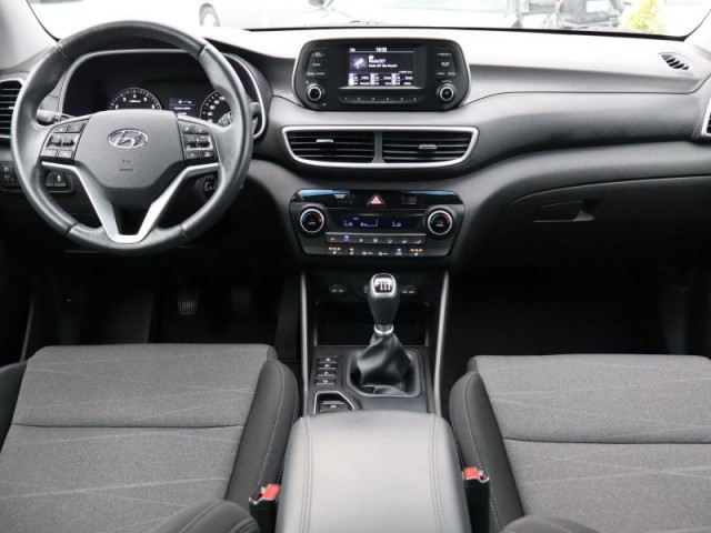 Hyundai Tucson  1.6 GDI 