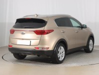 Kia Sportage  2.0 CRDi 