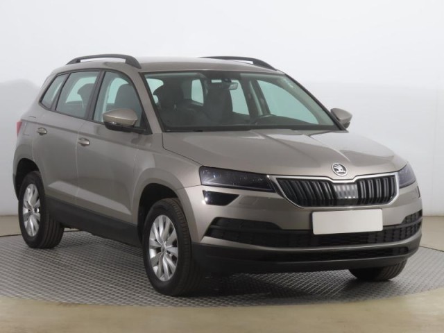 Škoda Karoq  1.0 TSI Ambition