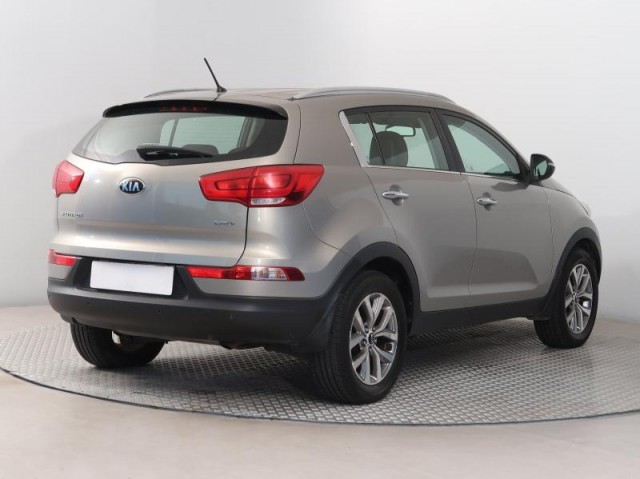 Kia Sportage  1.7 CRDi 