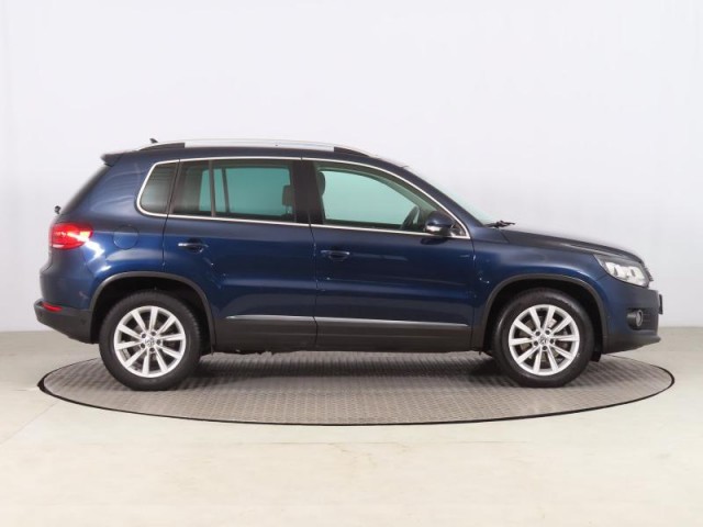 Volkswagen Tiguan  2.0 TDI 