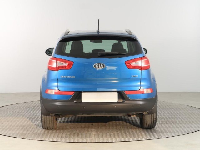 Kia Sportage  2.0 CRDi 