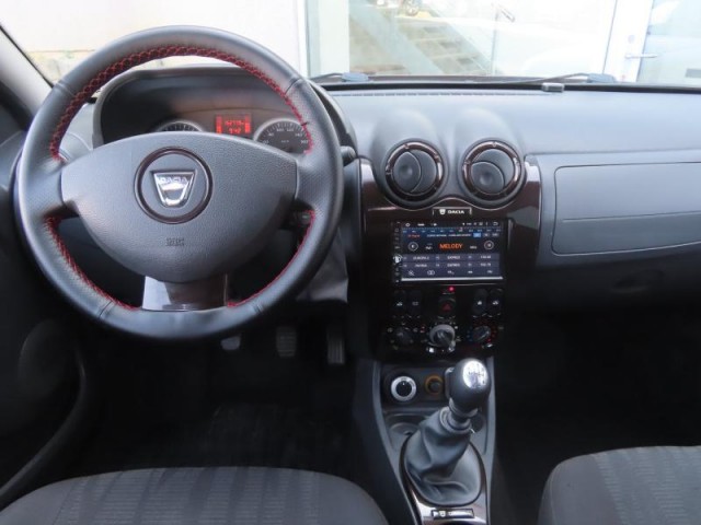 Dacia Duster  1.6 16V 