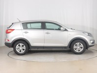 Kia Sportage  2.0 CVVT 