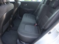 Kia Sportage  2.0 CVVT 