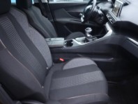 Peugeot 3008  1.2 PureTech Active