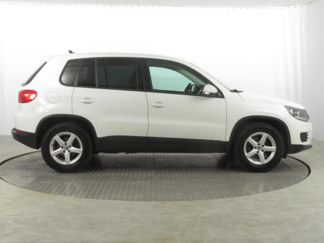 Volkswagen Tiguan  2.0 TDI 