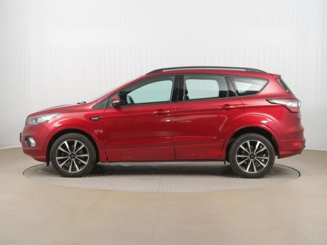 Ford Kuga  2.0 TDCi ST-Line