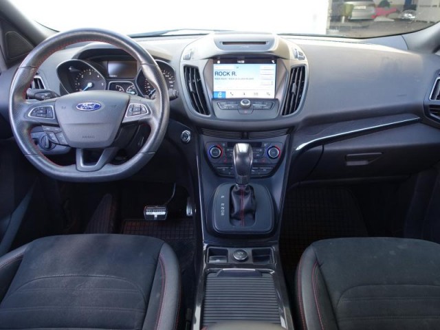 Ford Kuga  2.0 TDCi ST-Line