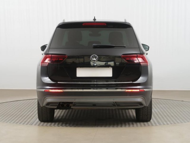 Volkswagen Tiguan  2.0 TDI 