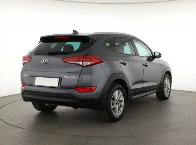 Hyundai Tucson  1.7 CRDi 