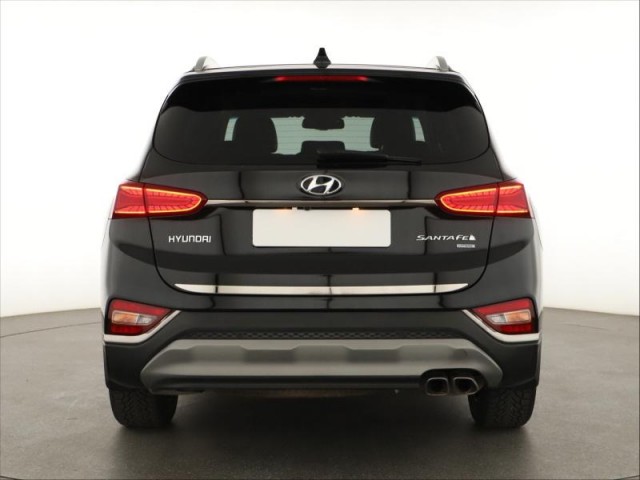 Hyundai Santa Fe  2.2 CRDi 