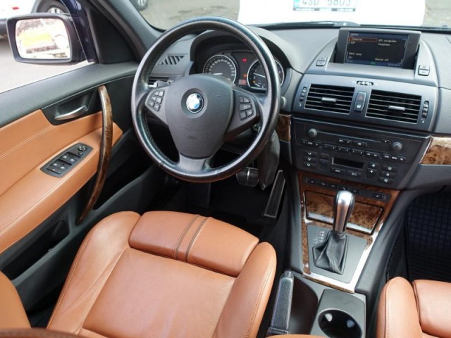 BMW X3  3.0sd 