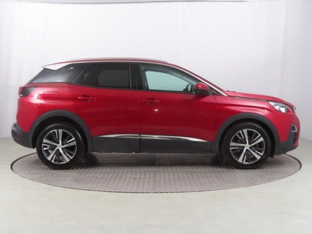 Peugeot 3008  1.2 PureTech 