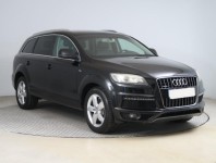 Audi Q7  3.0 TDI S-Line