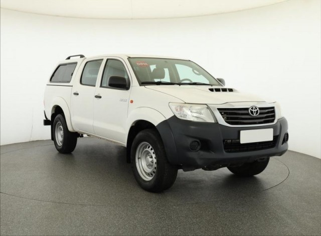 Toyota Hilux  2.5 D-4D DoubleCab