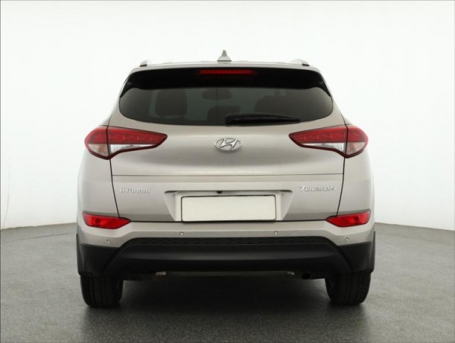 Hyundai Tucson  1.7 CRDi 