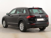 Volkswagen Tiguan  2.0 TSI 