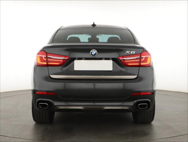 BMW X6  xDrive40d 