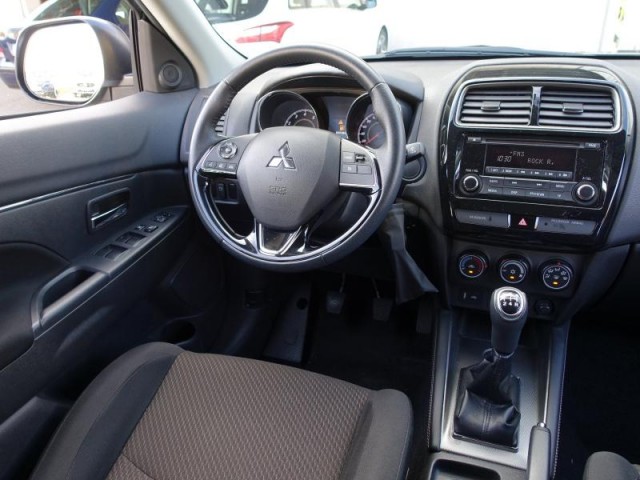 Mitsubishi ASX  2.0 MIVEC 