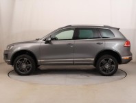 Volkswagen Touareg  3.0 TDI 