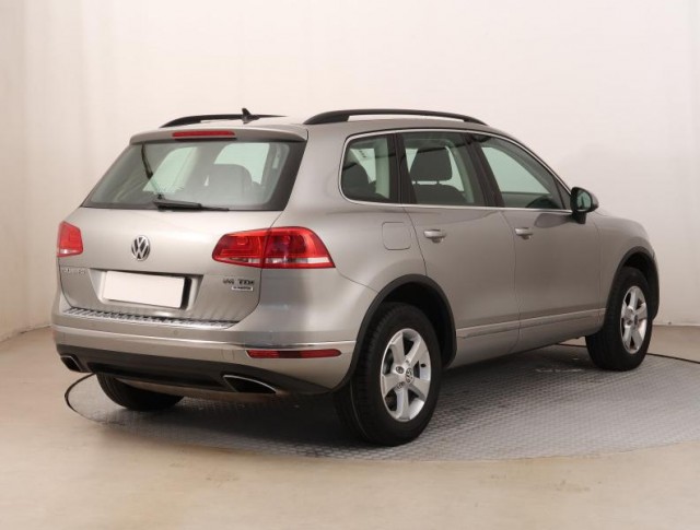 Volkswagen Touareg  3.0 TDI 