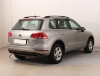 Volkswagen Touareg  3.0 TDI 