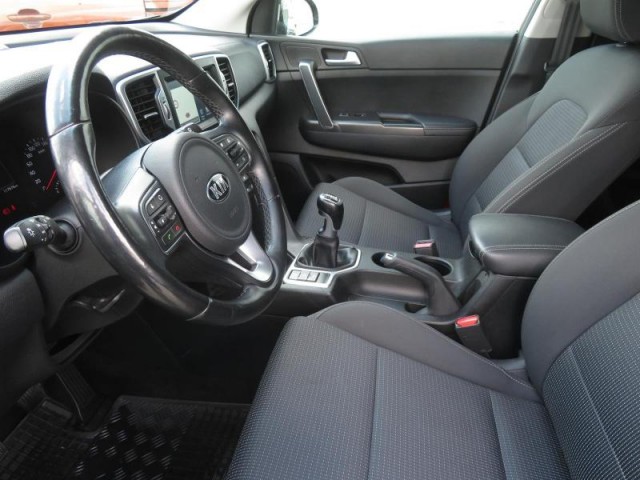 Kia Sportage  2.0 CRDi 