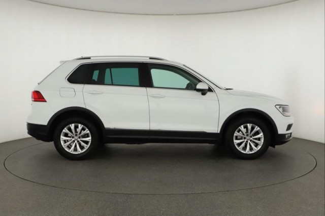 Volkswagen Tiguan  2.0 TDI 