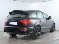 Audi Q7  3.0 TDI 