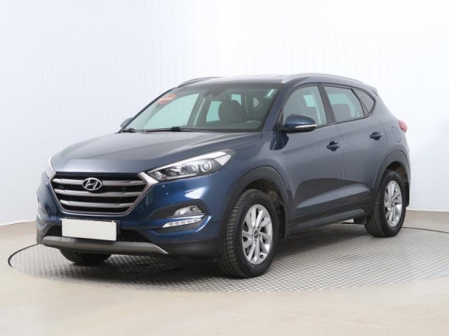 Hyundai Tucson  1.7 CRDi Trikolor Plus