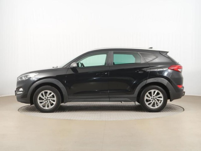 Hyundai Tucson  1.7 CRDi 