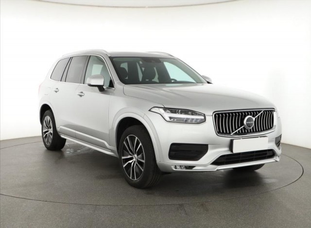 Volvo XC90  B5 AWD 