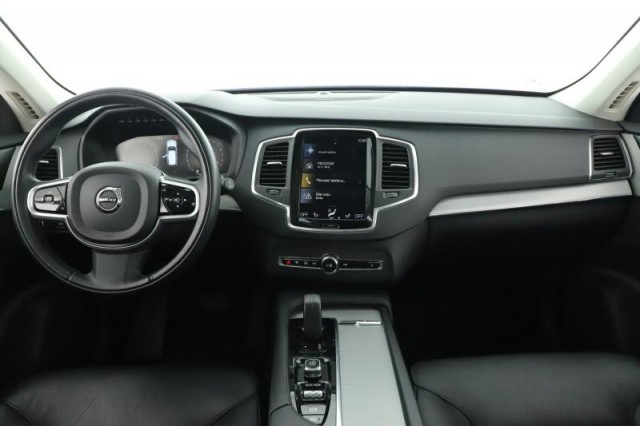 Volvo XC90  B5 AWD 