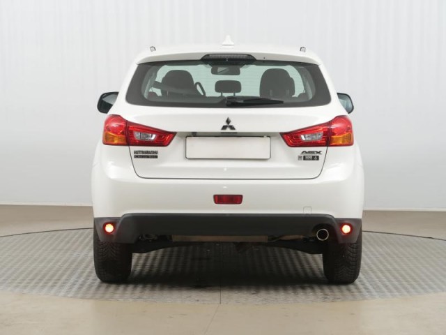 Mitsubishi ASX  1.6 MIVEC 