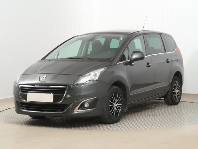 Peugeot 5008  1.6 HDi 