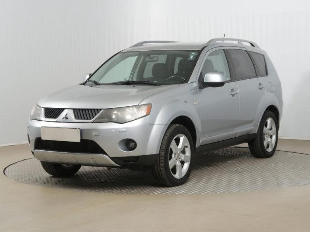 Mitsubishi Outlander  2.0 DI-D 